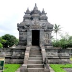 candi pawon